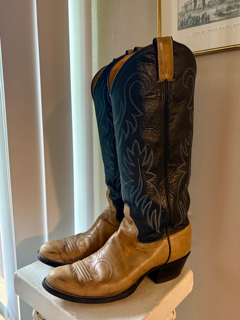Justin Boots Two-Tone Black Shaft Tan Foot Leather Cowboy Heeled Boots